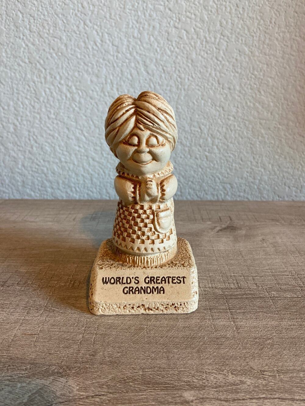 Vintage Paula 1972 World’s Greatest Grandma Figurine /Trophy Number W-246